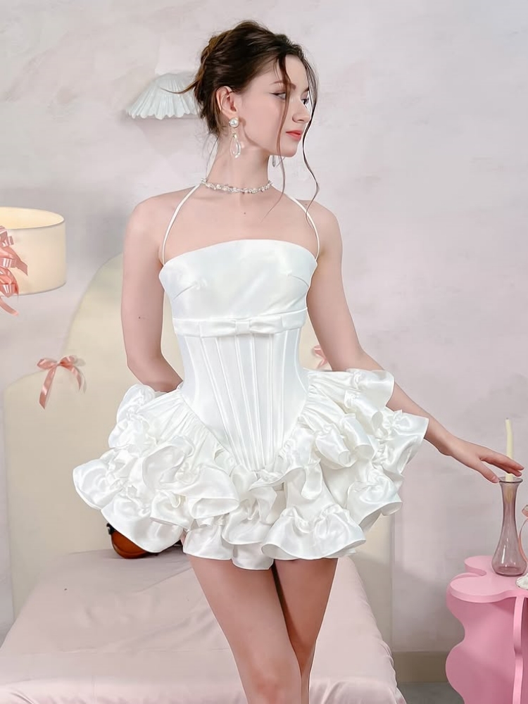 Maxi Dress Halter - Robe trapèze à volants et short